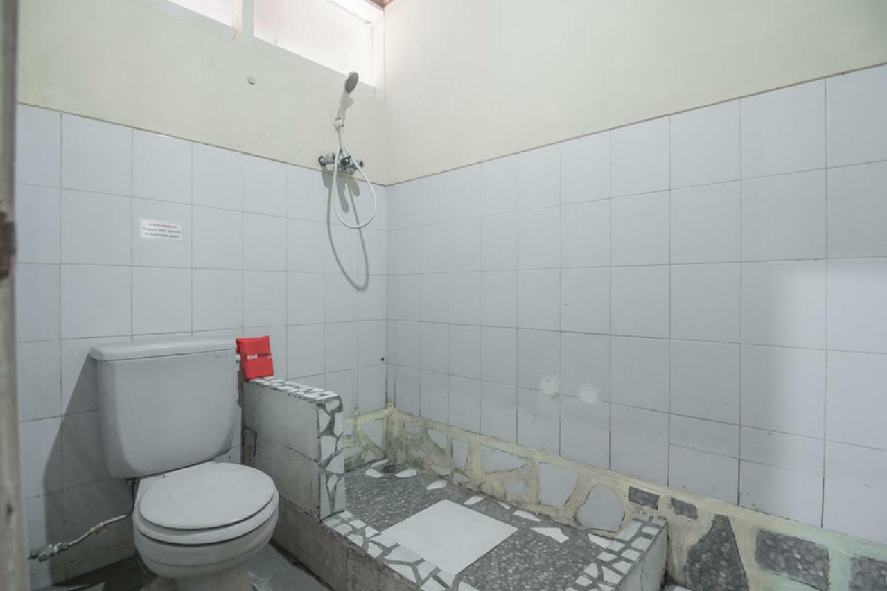 Hotel Reddoorz @ Maribaya Street Lembang Zewnętrze zdjęcie
